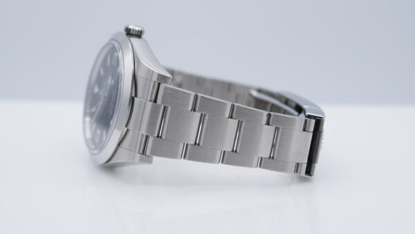 Rolex 214270 EXPLORER STAINLESS STEEL FULL LUME DIAL 39MM 2018 FULL SET - Image 5