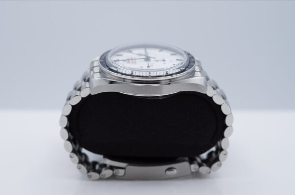 BRAND NEW Omega SPEEDMASTER PROFESSIONAL MOONWATCH WHITE DIAL 2024 MODEL FULL SET - Image 4