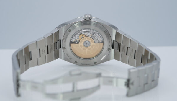 Vacheron CONSTANTIN OVERSEAS 4000V MOONPHASE RETROGRADE DATE BLUE DIAL 2023 FULL SET - Image 8
