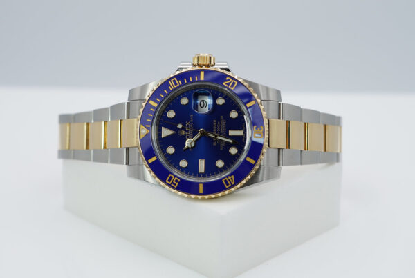 Rolex 116613LB SUBMARINER BLUESY 2 TONE SUNBURST BLUE DIAL 2017 FULL SET - Image 10