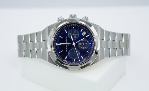 Vacheron CONSTANTIN OVERSEAS CHRONOGRAPH 5500V BLUE DIAL COMPLETE SET - Image 10