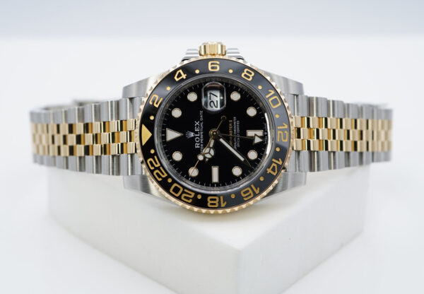 Rolex 126713GRNR GMT MASTER 2 GREY BLACK BEZEL JUBILEE BAND 2024 FULL SET - Image 10