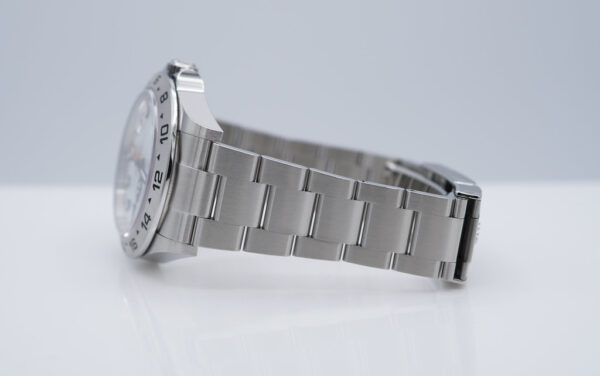 Rolex 226570 EXPLORER 2 POLAR WHITE DIAL NEW MODEL 2023 WARRANTY COMPLETE SET - Image 5