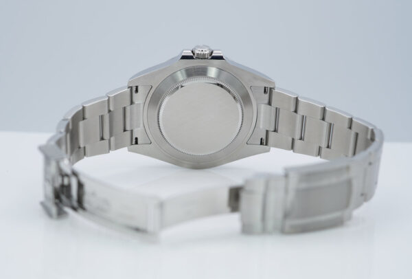 Rolex 226570 EXPLORER 2 POLAR WHITE DIAL NEW MODEL 2023 WARRANTY COMPLETE SET - Image 8