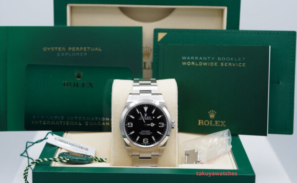 Rolex 214270 EXPLORER FULL LUME DIAL 39MM 2020 WARRANTY COMPLETE SET - Image 2