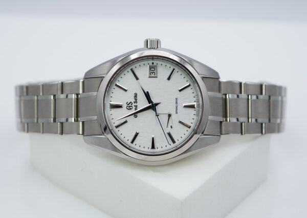 Grand Seiko SPRING DRIVE SNOWFLAKE DIAL TITANIUM SBGA211 2024 COMPLETE SET - Image 10