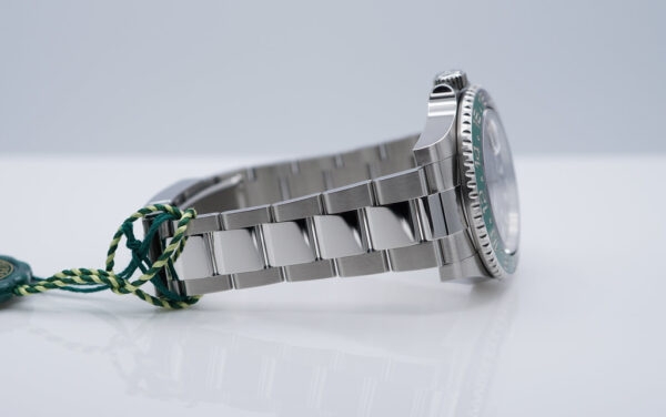 NEW Rolex 126720VTNR GMT MASTER 2 LEFTY SPRITE GREEN BLACK BEZEL OYSTER FULL SET - Image 6