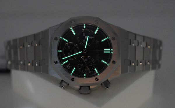 BRAND NEW Audemars PIGUET ROYAL OAK CHRONOGRAPH 26240ST GREEN DIAL 2024 FULL SET - Image 11