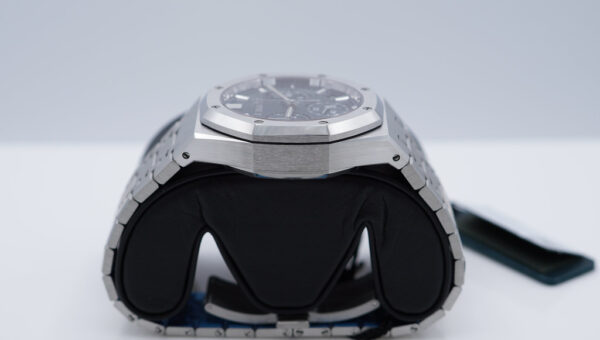 BRAND NEW Audemars PIGUET ROYAL OAK CHRONOGRAPH 26240ST GREEN DIAL 2024 FULL SET - Image 4