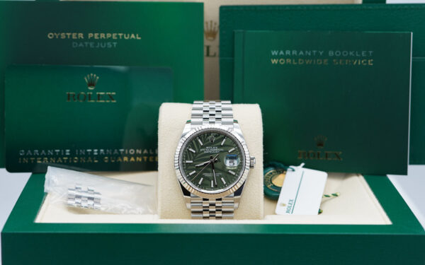 NEW Rolex 126234 DATEJUST GREEN PALM DIAL JUBILEE BAND 2021 FULL SET - Image 2