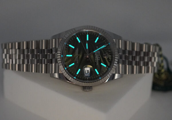 NEW Rolex 126234 DATEJUST GREEN PALM DIAL JUBILEE BAND 2021 FULL SET - Image 11