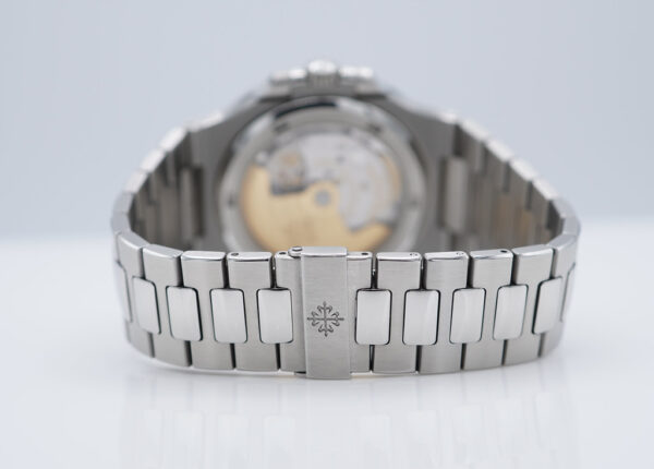 Patek PHILIPPE 5711 NAUTILUS STAINLESS STEEL WHITE DIAL 2016 COMPLETE SET - Image 7
