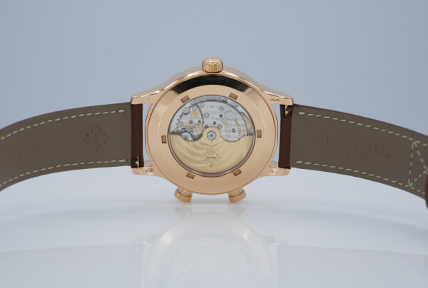 Patek PHILIPPE 5524R 18K ROSE GOLD CALATRAVA PILOT TRAVEL TIME 2022 FULL SET - Image 8
