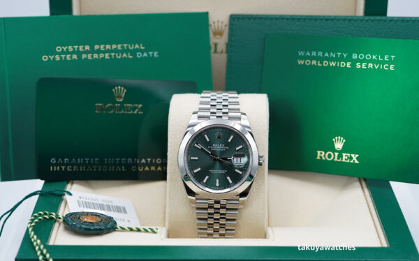 Rolex 126300 DATEJUST 41 MINT GREEN DIAL JUBILEE BAND 2024 COMPLETE SET - Image 2