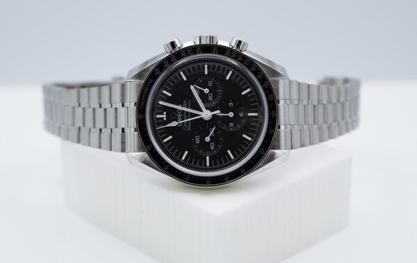 Omega SPEEDMASTER PROFESSIONAL MOONWATCH 3861 SAPPHIRE 2023 WARRANTY FULL SET - Image 9