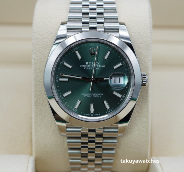 Rolex 126300 DATEJUST 41 MINT GREEN DIAL JUBILEE BAND 2024 COMPLETE SET