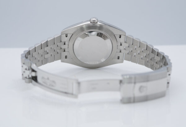 Rolex 126300 DATEJUST 41 MINT GREEN DIAL JUBILEE BAND 2024 COMPLETE SET - Image 8