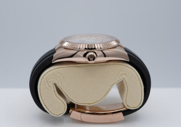 Rolex 326235 SKY-DWELLER 18K ROSE GOLD WHITE DIAL OYSTERFLEX 2023 FULL SET - Image 3