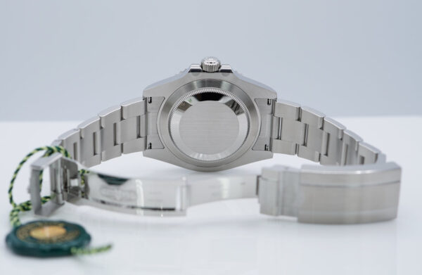 BRAND NEW Rolex 124060 SUBMARINER NO DATE 41 STAINLESS STEEL 2024 COMPLETE SET - Image 8