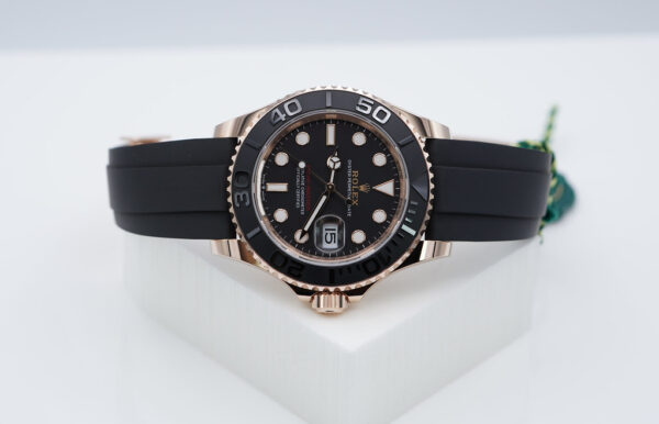 BRAND NEW Rolex 126655 YACHTMASTER 18K ROSE GOLD OYSTERFLEX 40MM 2024 FULL SET - Image 9