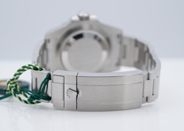 BRAND NEW Rolex 126610LN SUBMARINER DATE 41 STAINLESS STEEL 2024 COMPLETE SET - Image 7