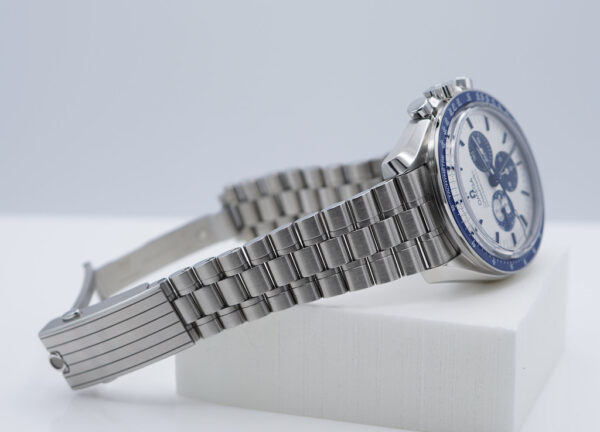 Omega SPEEDMASTER SILVER SNOOPY AWARD 50TH ANNIVERSARY EXTRA BRACELET 2024 FULL SET - Image 5