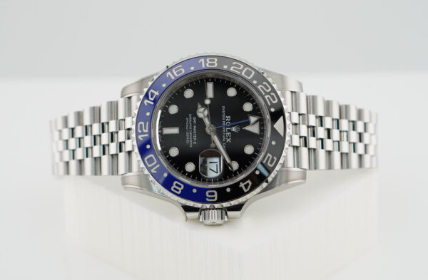 Rolex 126710BLNR GMT MASTER 2 BLACK BLUE BEZEL JUBILEE 2023 WARRANTY FULL SET - Image 9