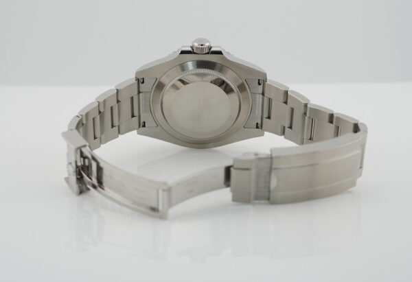 Rolex 124060 SUBMARINER NO DATE 41MM 2021 WARRANTY COMPLETE SET - Image 8