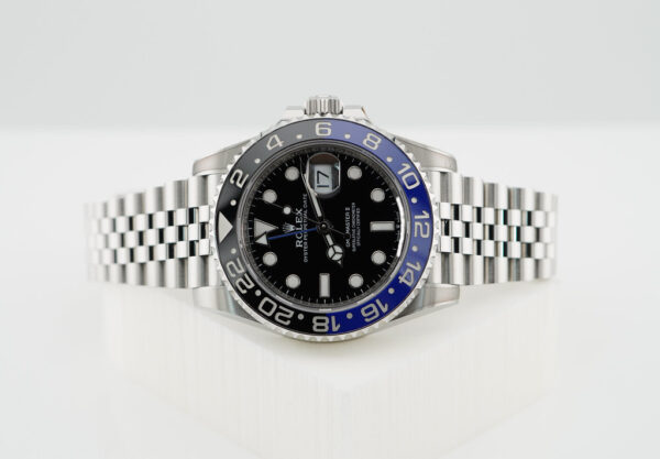 Rolex 126710BLNR GMT MASTER 2 BLACK BLUE BEZEL JUBILEE 2023 WARRANTY FULL SET - Image 10
