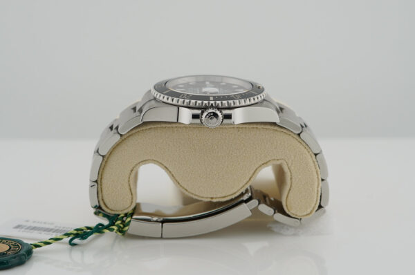 BRAND NEW Rolex 126610LN SUBMARINER DATE 41 STAINLESS STEEL 2024 COMPLETE SET - Image 3