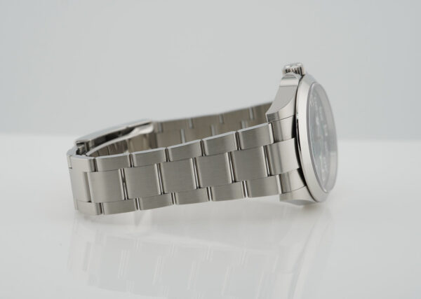 Rolex 126900 AIR KING 40MM NEW MODEL 2024 WARRANTY COMPLETE SET - Image 6