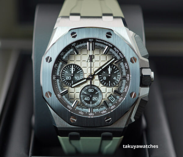 Audemars PIGUET ROYAL OAK OFFSHORE 26420SO STAINLESS STEEL TAUPE DIAL 43MM FULL SET
