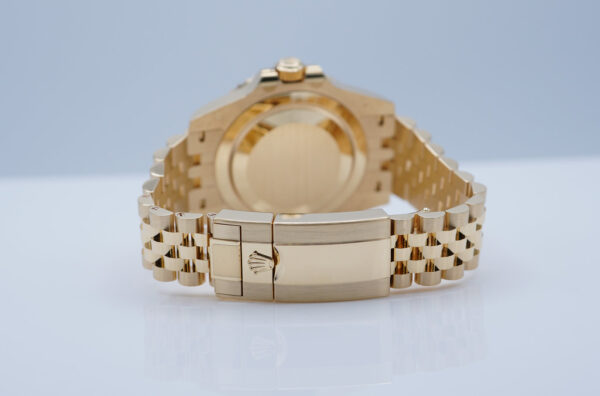 Rolex 126718GRNR GMT MASTER 2 YELLOW GOLD GREY BLACK BEZEL JUBILEE BAND 2023 FULL SET - Image 7