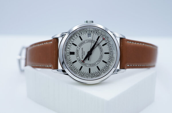 Patek PHILIPPE 5212A STEEL CALATRAVA WEEKLY CALENDAR 2022 COMPLETE SET - Image 10