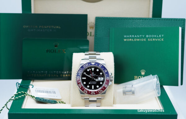 Rolex 126710BLRO PEPSI GMT MASTER II RED BLUE BEZEL OYSTER BAND 2022 FULL SET - Image 2