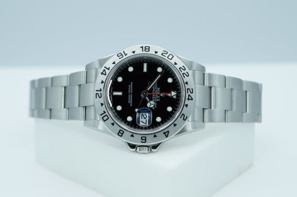 Rolex 16570 EXPLORER 2 40MM BLACK DIAL 3186 MOVEMENT WARRANTY FULL SET - Image 9