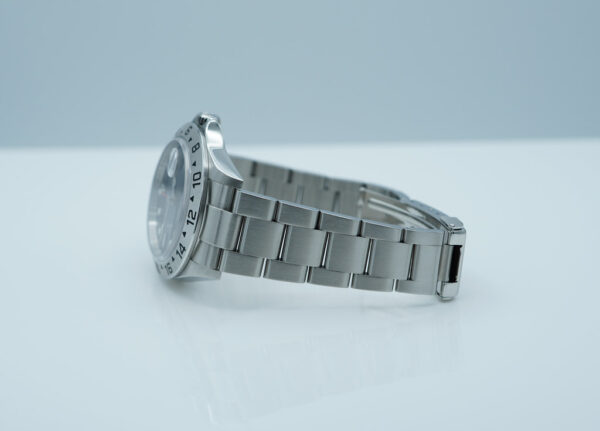 Rolex 16570 EXPLORER 2 40MM BLACK DIAL 3186 MOVEMENT WARRANTY FULL SET - Image 6