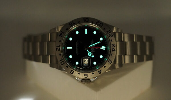 Rolex 16570 EXPLORER 2 40MM BLACK DIAL 3186 MOVEMENT WARRANTY FULL SET - Image 11