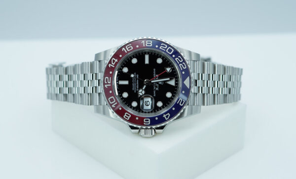 Rolex 126710BLRO PEPSI GMT MASTER II RED BLUE BEZEL JUBILEE BAND 2023 FULL SET - Image 9