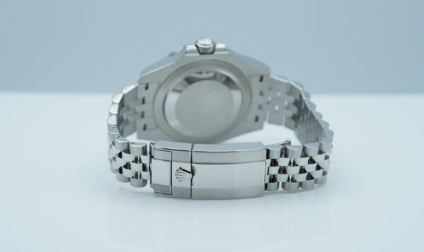 Rolex 126710BLRO PEPSI GMT MASTER II RED BLUE BEZEL JUBILEE BAND 2023 FULL SET - Image 7