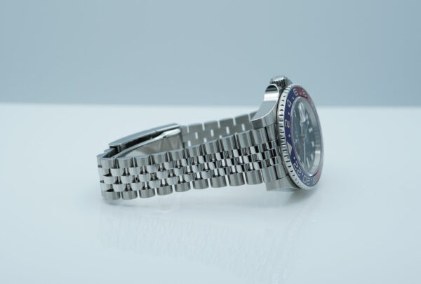 Rolex 126710BLRO PEPSI GMT MASTER II RED BLUE BEZEL JUBILEE BAND 2023 FULL SET - Image 5