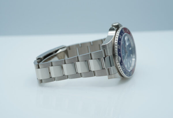 Rolex 126719BLRO GMT MASTER 2 18K WHITE GOLD PEPSI BEZEL BLUE DIAL 2020 FULL SET - Image 5