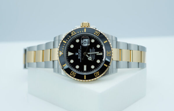 Rolex 126613LN SUBMARINER 18K YELLOW GOLD STEEL BLACK DIAL 2020 FULL SET - Image 10