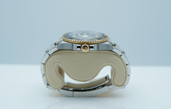 Rolex 126613LN SUBMARINER 18K YELLOW GOLD STEEL BLACK DIAL 2020 FULL SET - Image 4