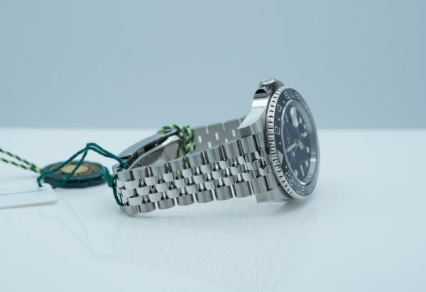 BRAND NEW Rolex 126710GRNR GMT MASTER II BLACK GREY BEZEL JUBILEE BAND 2024 FULL SET - Image 6