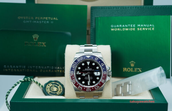 Rolex 126710BLRO PEPSI GMT MASTER II RED BLUE BEZEL OYSTER BAND 2022 FULL SET - Image 2