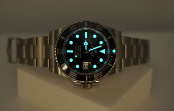 Rolex 126610LN SUBMARINER DATE 41 NEW MODEL 2023 WARRANTY COMPLETE SET - Image 11