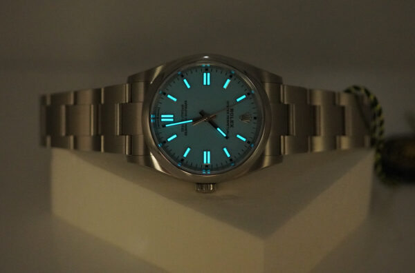 BRAND NEW Rolex 126000 OYSTER PERPETUAL 36 TURQUOISE BLUE DIAL 2024 FULL SET - Image 11