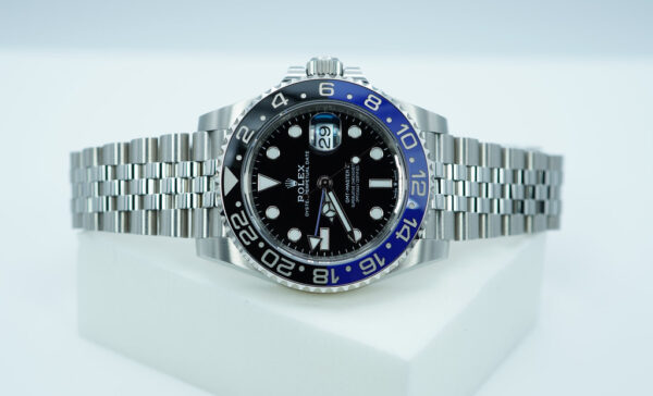 Rolex 126710BLNR GMT MASTER 2 BLACK BLUE BEZEL JUBILEE 2023 WARRANTY FULL SET - Image 10