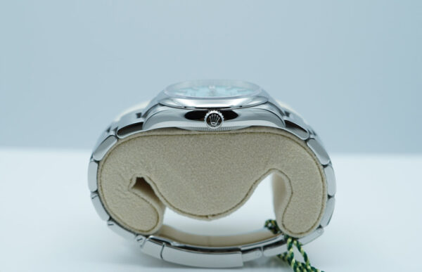 BRAND NEW Rolex 126000 OYSTER PERPETUAL 36 TURQUOISE BLUE DIAL 2024 FULL SET - Image 3